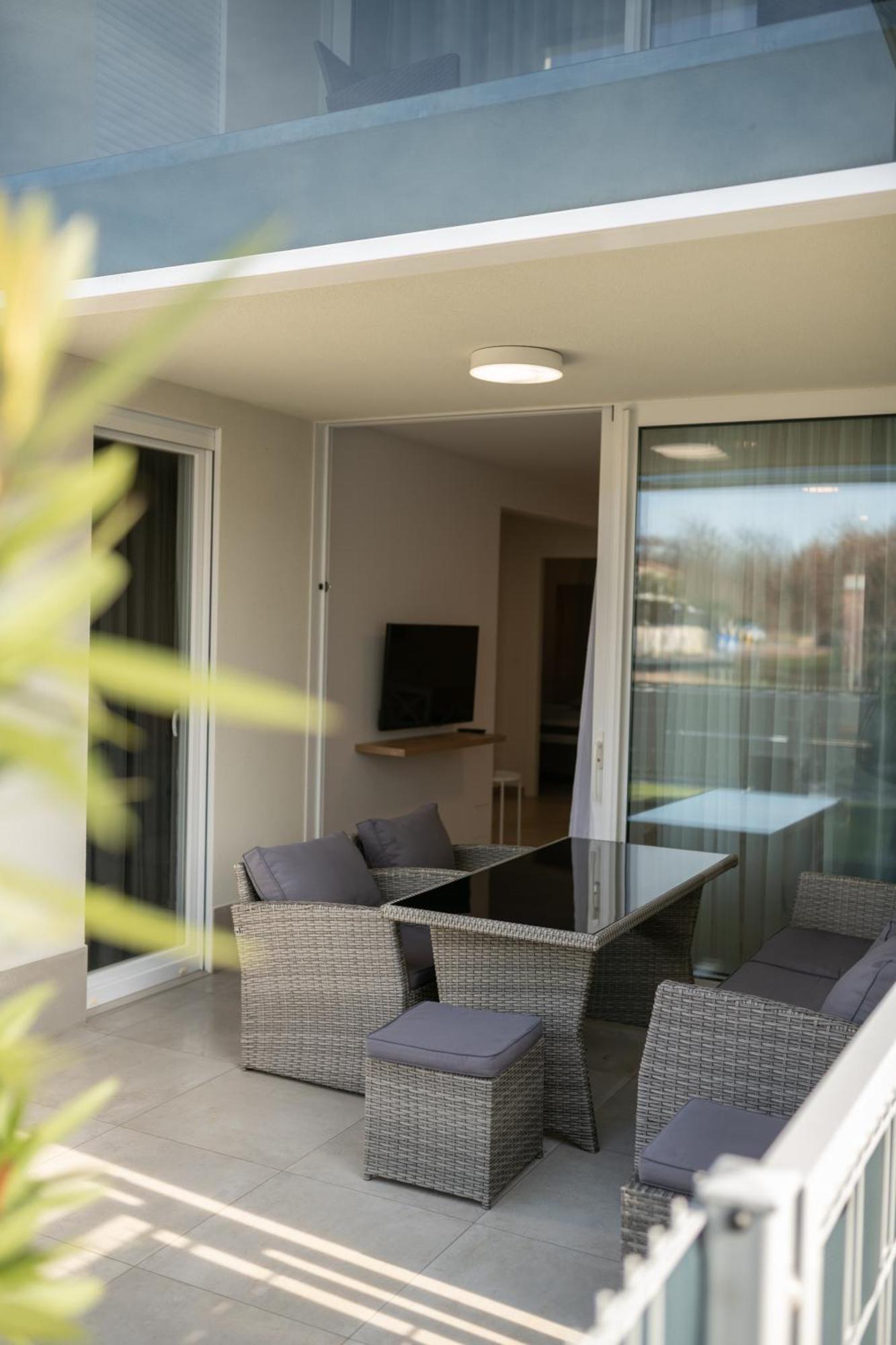 A&V Residence Novigrad Istria Szoba fotó