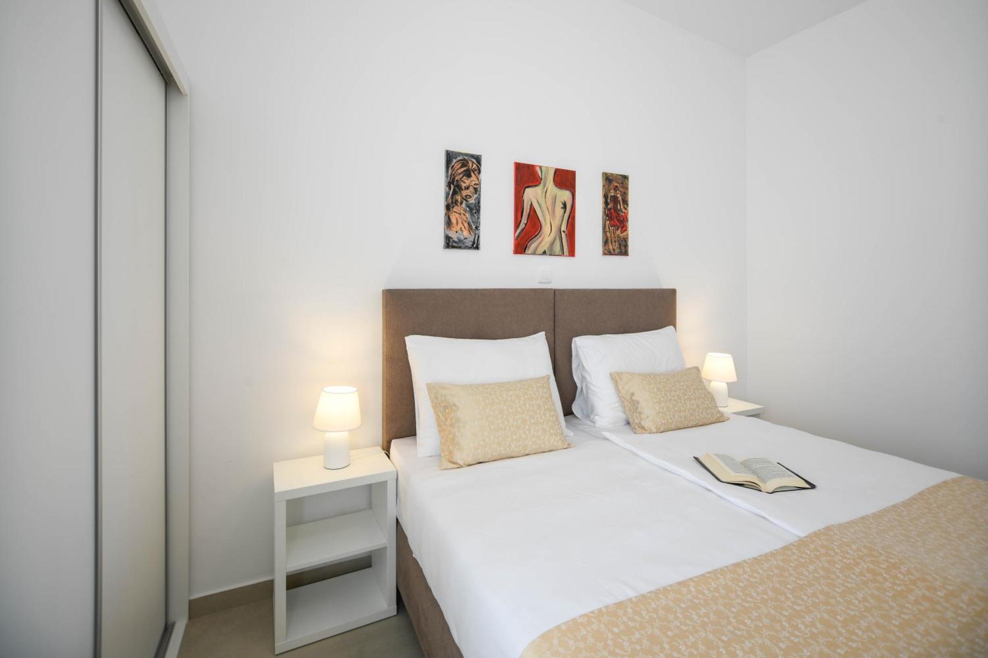 A&V Residence Novigrad Istria Szoba fotó