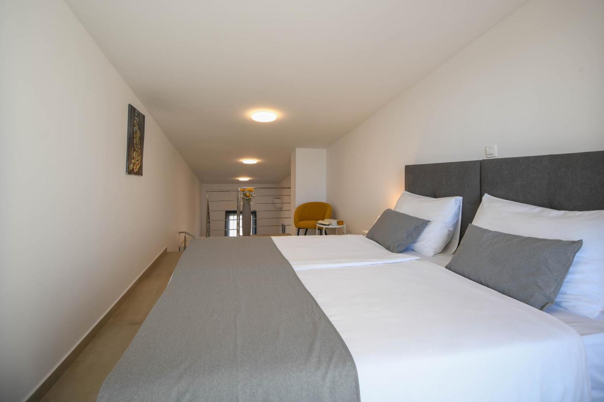 A&V Residence Novigrad Istria Szoba fotó